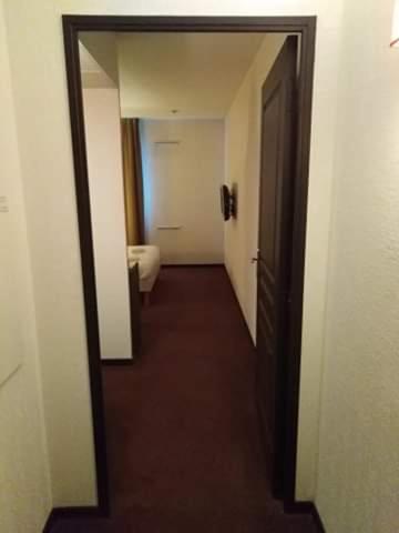 Studio Privatif Dans Hotel Residence Nimes Gare Bagian luar foto