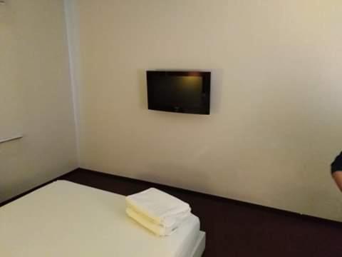 Studio Privatif Dans Hotel Residence Nimes Gare Bagian luar foto