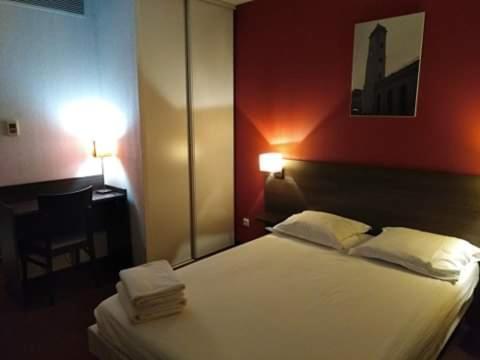 Studio Privatif Dans Hotel Residence Nimes Gare Bagian luar foto